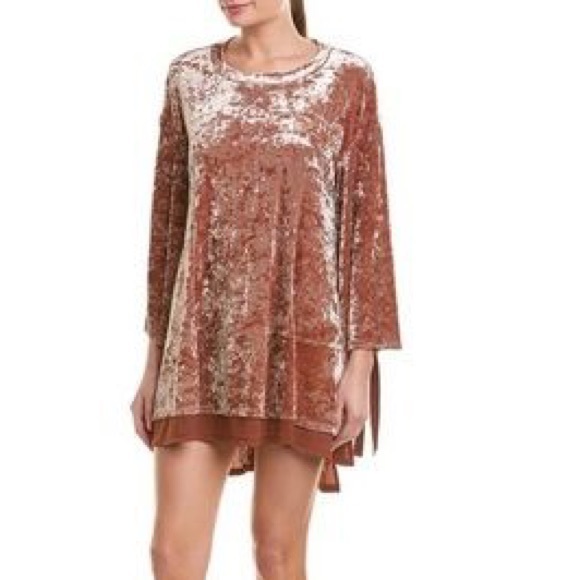 Green We Are HAH phaht city dress bell sleeves crushed velvet - Picture 1 of 7